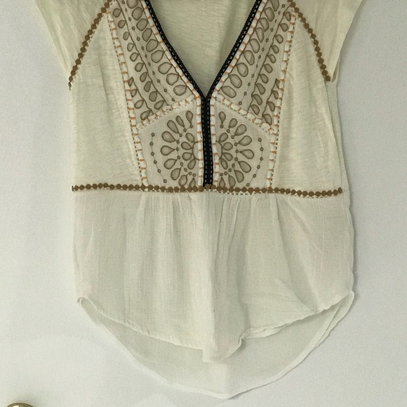 Anthropologie embroidered blouse - Picture 3 of 4